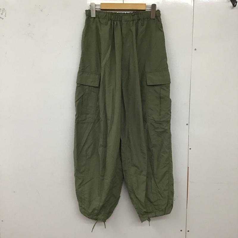 ニコアンド niko and... パンツ ワークパンツ、ペインターパンツ ワークパンツ ワイドパンツ カジュアルパンツ カーゴパンツ M 無地 カーキ / カーキ /  レディース USED 古着 中古 10128927
