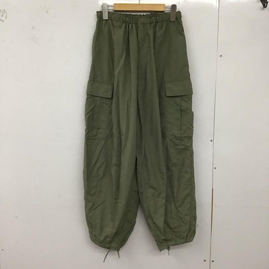ニコアンド niko and... パンツ ワークパンツ、ペインターパンツ ワークパンツ ワイドパンツ カジュアルパンツ カーゴパンツ M 無地 カーキ / カーキ /  レディース USED 古着 中古 10128927