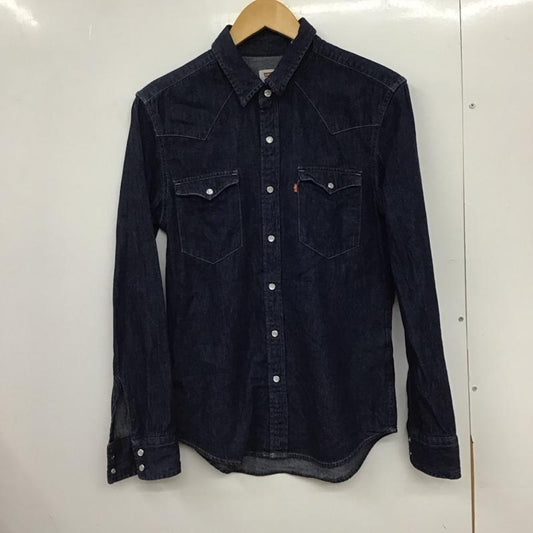リーバイス Levi s シャツ、ブラウス 長袖 長袖シャツ デニムシャツ フロントボタン S ロゴ、文字 インディゴ / インディゴ /  メンズ USED 古着 中古 10150445