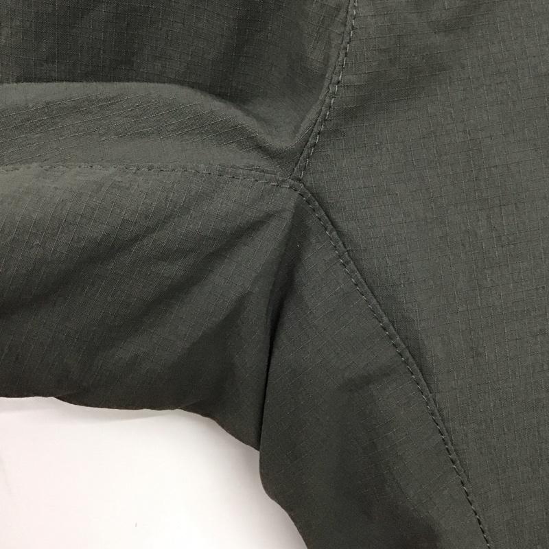 モンベル mont-bell パンツ ワークパンツ、ペインターパンツ スリムパンツ ストレッチパンツ カジュアルパンツ M ロゴ、文字 ダークグレー / ダークグレー /  メンズ USED 古着 中古 10148372