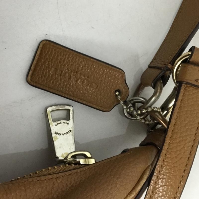コーチ COACH トートバッグ トートバッグ F38250 ショルダー 2WAY ロゴ、文字 茶 / ブラウン /  レディース USED 古着 中古 10144337