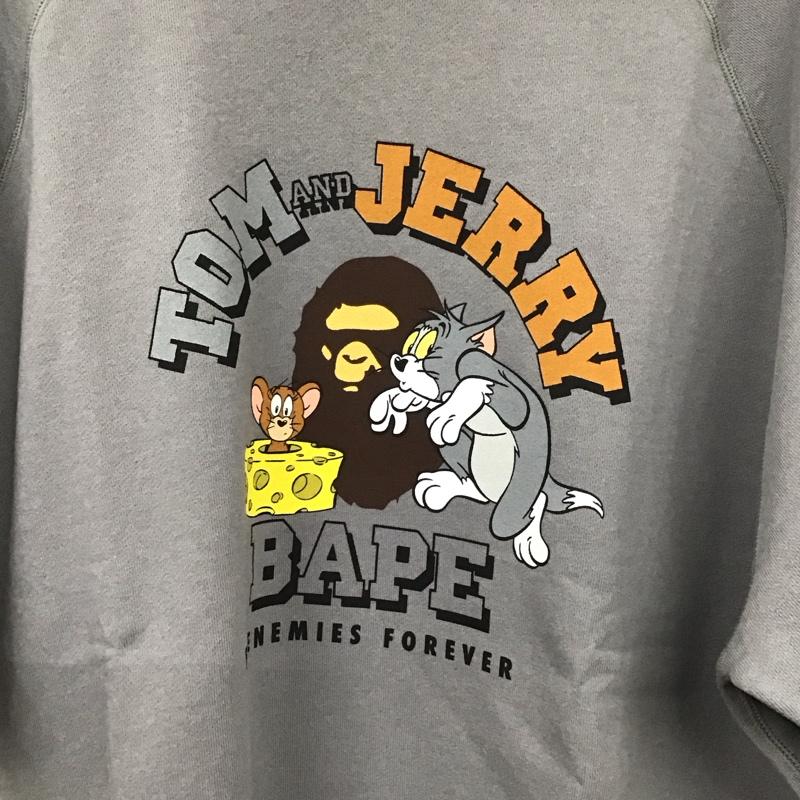 アベイシングエイプ A BATHING APE カットソー 半袖 半袖スウェットカットソー クルーネックカットソー プリントカットソー トムとジェリー XXL プリント 灰 / グレー /  メンズ USED 古着 中古 10130683