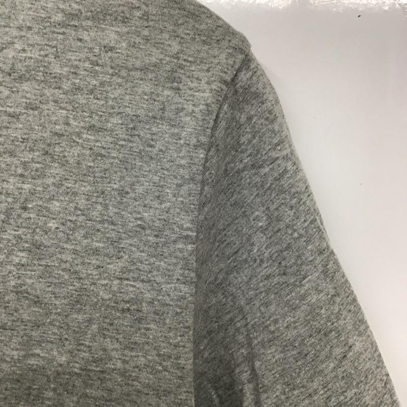 トミーヒルフィガー TOMMY HILFIGER Tシャツ 半袖 半袖カットソー プリントTシャツ クルーネックカットソー M ロゴ、文字 灰 / グレー /  メンズ USED 古着 中古 10128694