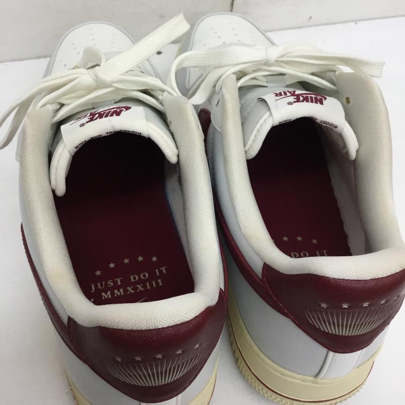 ナイキ NIKE スニーカー スニーカー WMNS AIR FORCE 1  07 SE PHOTON DUST DV7584-001 27.0cm ロゴ、文字 白 / ホワイト / X 灰 / グレー / X えんじ / ワインレッド /  メンズ USED 古着 中古 10129904