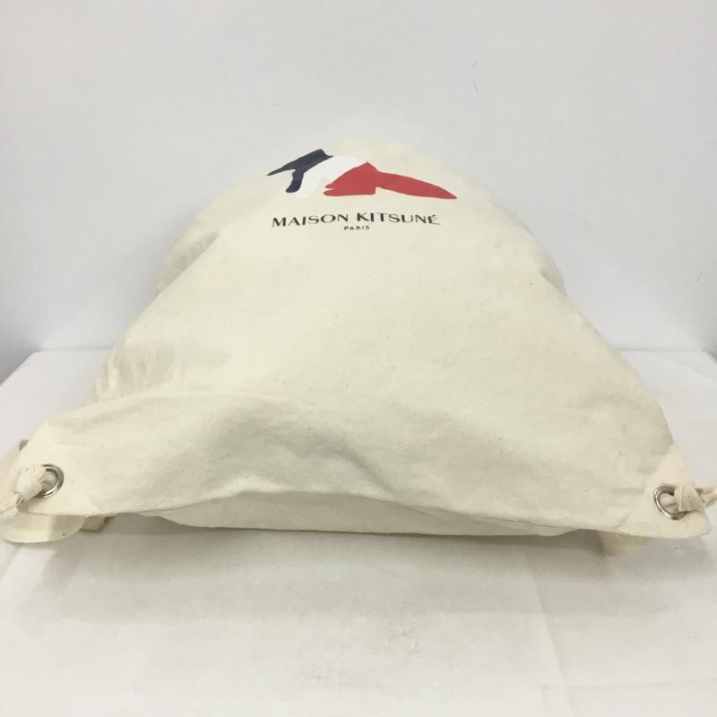 メゾンキツネ MAISON KITSUNE リュックサック、デイパック リュックサック、デイバッグ TOTE BACKPACK RESTING FOX プリント アイボリー / アイボリー /  メンズ USED 古着 中古 10143551
