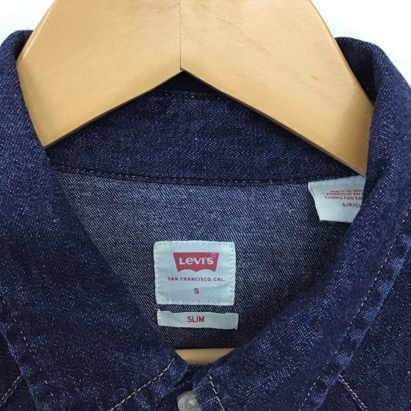 リーバイス Levi s シャツ、ブラウス 長袖 長袖シャツ デニムシャツ フロントボタン S ロゴ、文字 インディゴ / インディゴ /  メンズ USED 古着 中古 10150445