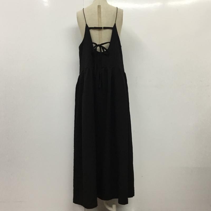 ダブルクローゼット w closet ワンピース ロングスカート ノースリーブワンピース ロングワンピース フレアワンピース FREE 総柄 黒 / ブラック /  レディース USED 古着 中古 10118566