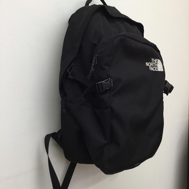 ザノースフェイス THE NORTH FACE リュックサック、デイパック リュックサック、デイバッグ NM72356 ボルダーデイパック ロゴ、文字 黒 / ブラック /  メンズ USED 古着 中古 10143890