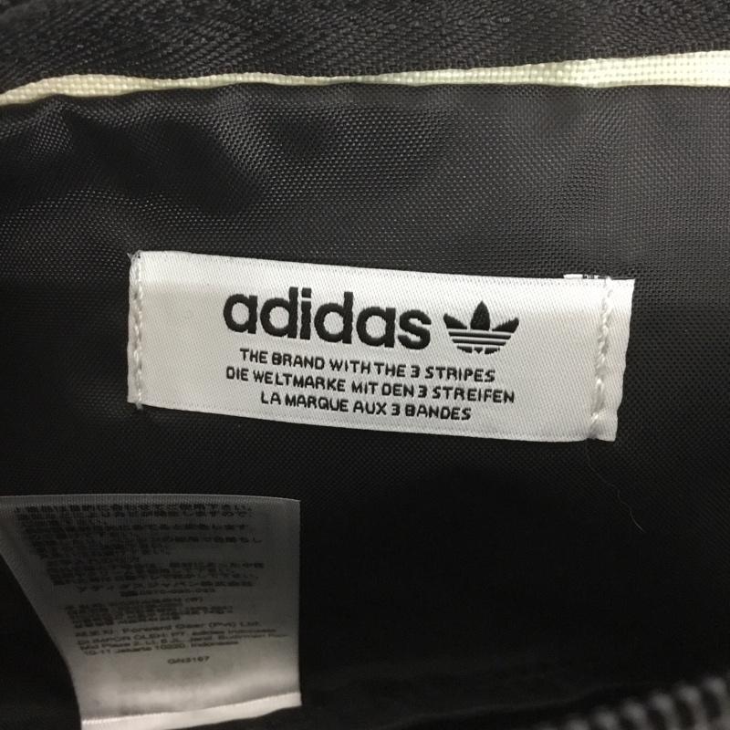 アディダス adidas ウエストバッグ ウエストバッグ GN3187 カモフラージュ柄 ロゴ、文字 カーキ / カーキ / X 黒 / ブラック / X ベージュ / ベージュ /  メンズ USED 古着 中古 10133830