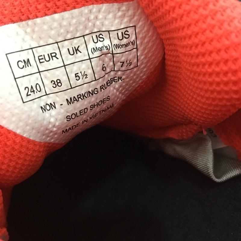 ヨネックス YONEX スニーカー スニーカー SHB65Z パワークッション65Z 24cm バドミントンシューズ 箱有 24.0cm ロゴ、文字 黒 / ブラック / X 赤 / レッド / X 黄 / イエロー /  レディース USED 古着 中古 10149910