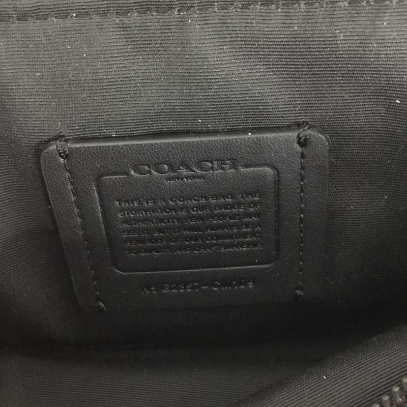 コーチ COACH ショルダーバッグ ショルダーバッグ CM109 シグネチャー ロゴ、文字 黒 / ブラック /  メンズ USED 古着 中古 10149243