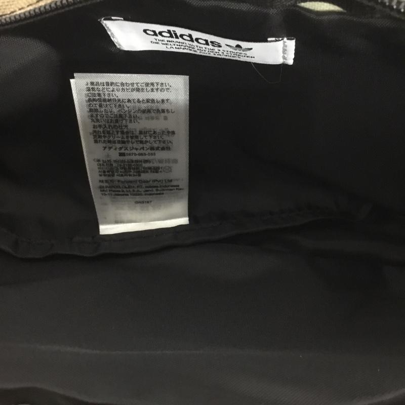 アディダス adidas ウエストバッグ ウエストバッグ GN3187 カモフラージュ柄 ロゴ、文字 カーキ / カーキ / X 黒 / ブラック / X ベージュ / ベージュ /  メンズ USED 古着 中古 10133830