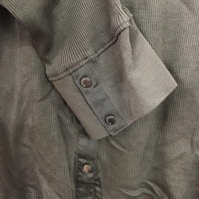 バーバリー BURBERRY シャツ、ブラウス 長袖 1 無地 カーキ / カーキ /  レディース USED 古着 中古 10133798