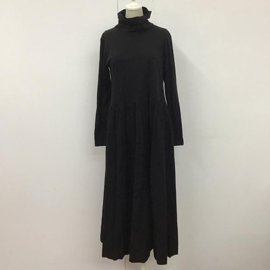 リブインコンフォート Live in comfort ワンピース ロングスカート CS-693-086 タートルネックインナーワンピース ロングワンピース 無地 黒 / ブラック /  レディース USED 古着 中古 10110243