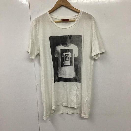 ヒューゴボス HUGO BOSS Tシャツ 半袖 半袖カットソー プリントTシャツ クルーネックカットソー L プリント 白 / ホワイト /  メンズ USED 古着 中古 10130844