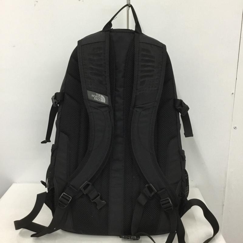 ザノースフェイス THE NORTH FACE リュックサック、デイパック リュックサック、デイバッグ HOT SHOT ロゴ、文字 黒 / ブラック /  メンズ USED 古着 中古 10150456