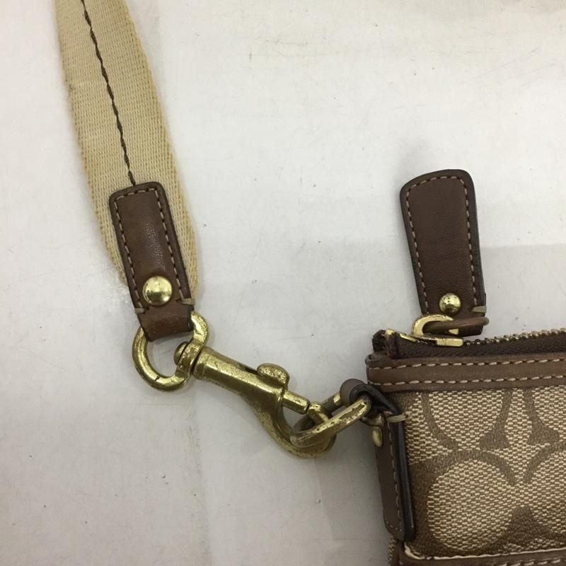 コーチ COACH ショルダーバッグ ショルダーバッグ ロゴ、文字 ベージュ / ベージュ / X 茶 / ブラウン /  レディース USED 古着 中古 10133101