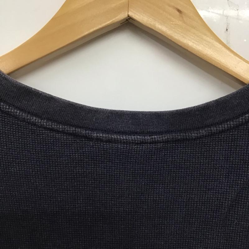 カーハート Carhartt カットソー 長袖 長袖カットソー ヘンリーネックカットソー XL ロゴ、文字 紺 / ネイビー /  メンズ USED 古着 中古 10135903