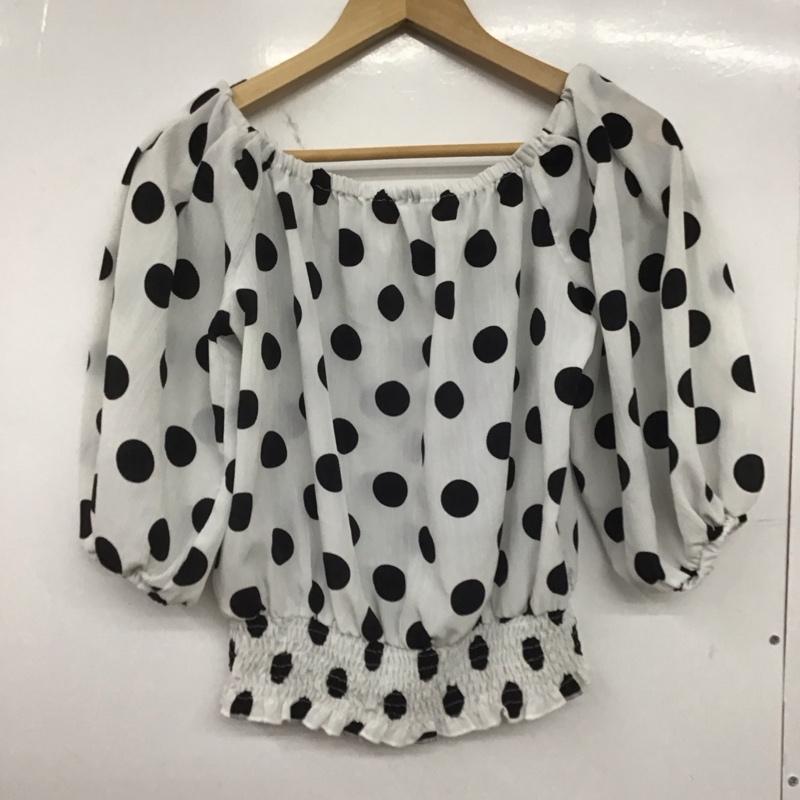 ロイヤルパーティー ROYAL PARTY シャツ、ブラウス 半袖 7212-421-8 ドットオフショルパフブラウス FREE ドット 白 / ホワイト / X 黒 / ブラック /  レディース USED 古着 中古 10146776