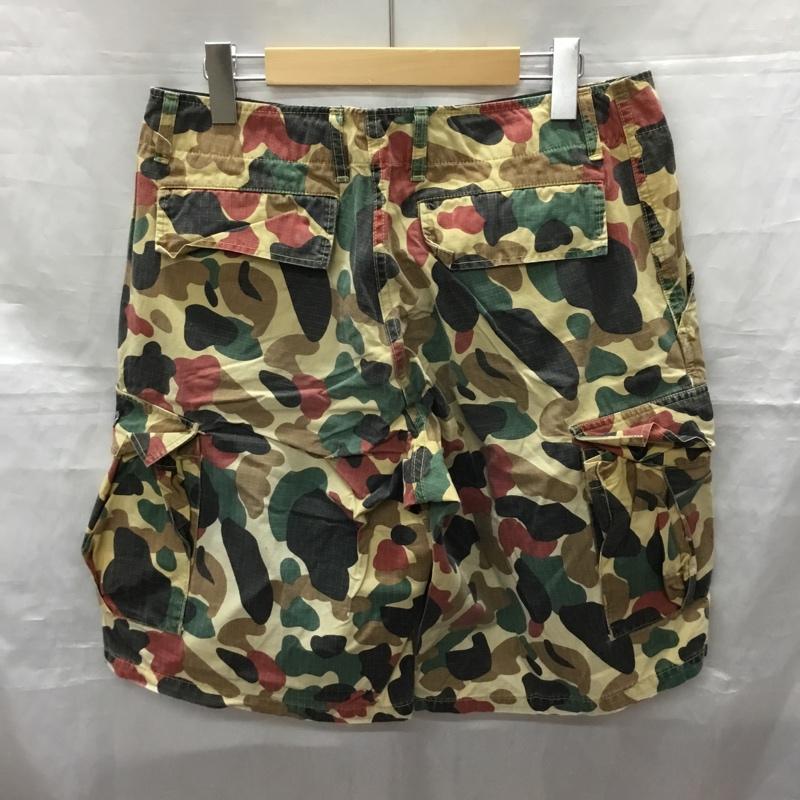 アベイシングエイプ A BATHING APE パンツ ショートパンツ カーゴパンツ M カモフラージュ柄・迷彩 マルチカラー / マルチカラー /  メンズ USED 古着 中古 10118957