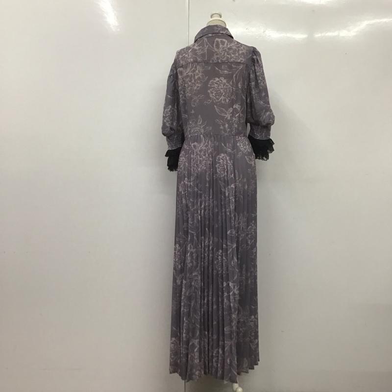 リエンダ rienda ワンピース ロングスカート 110FA633-1020 ラインフラワープリーツフレア S 総柄 灰 / グレー /  レディース USED 古着 中古 10108655