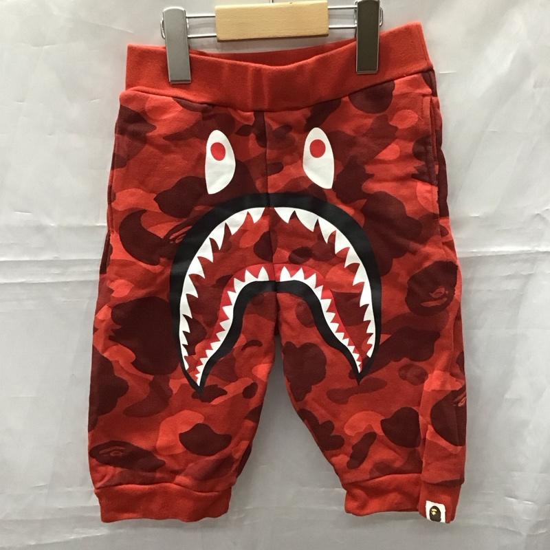ベイプキッズ BAPEKIDS パンツ ショートパンツ ハーフパンツ ショートパンツ カジュアルパンツ 130cm プリント 赤 / レッド /  ボーイズ USED 古着 中古 10111668