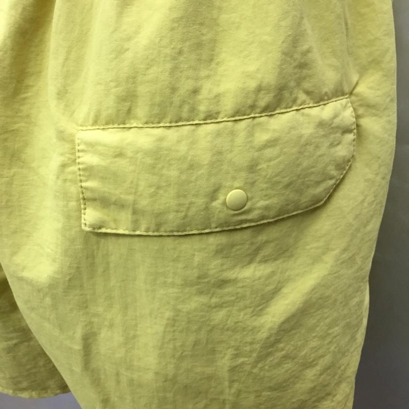 パタゴニア patagonia パンツ ショートパンツ 57021SP19 ショートパンツ ナイロンパンツ S ロゴ、文字 黄 / イエロー /  メンズ USED 古着 中古 10117519