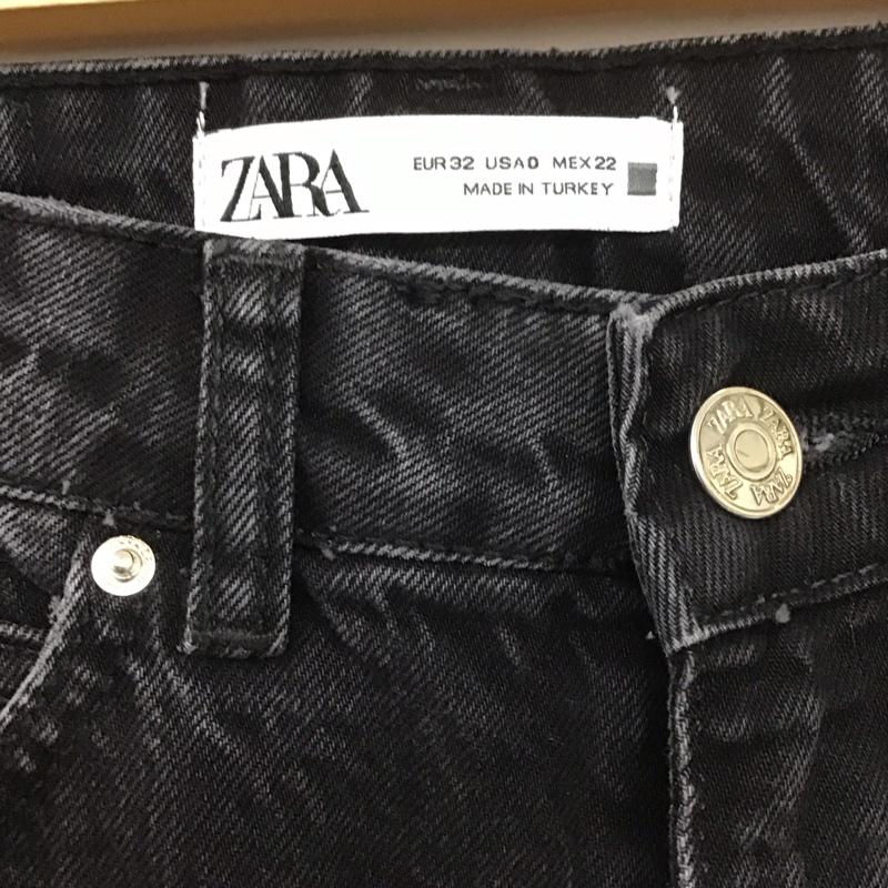 ザラ ZARA パンツ デニム、ジーンズ 6147 022 800 ハイウエスト ダメージ加工 黒 / ブラック /  レディース USED 古着 中古 10111556