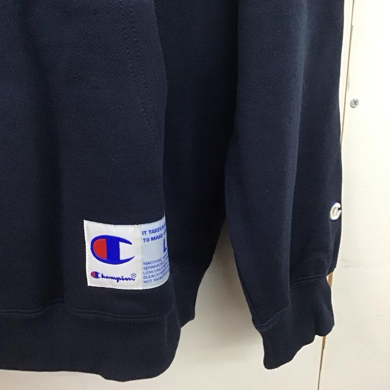 チャンピオン Champion パーカー 長袖 c3-v107 パーカー 長袖トレーナー L ロゴ、文字 紺 / ネイビー /  メンズ USED 古着 中古 10148308