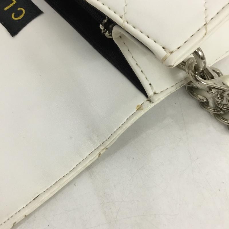 クレイサス CLATHAS ショルダーバッグ ショルダーバッグ 2WAY クラッチバッグ キルティング チェーン ワンポイント 白 / ホワイト /  レディース USED 古着 中古 10141660