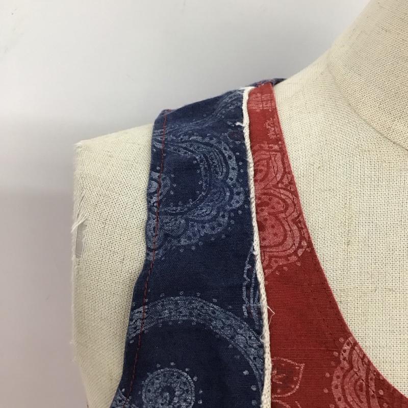 キャピタル KAPITAL ベスト ベスト ベスト ノースリーブカットソー 前ボタン XS 総柄 マルチカラー / マルチカラー /  レディース USED 古着 中古 10113830