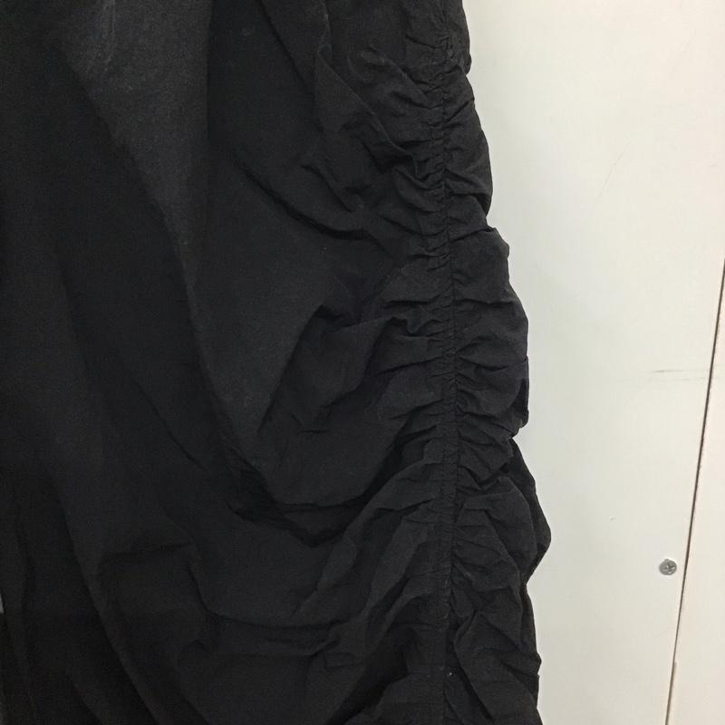 ページボーイ PAGEBOY パンツ ワークパンツ、ペインターパンツ pb450017nd スーパーボリュームギャザーパンツ ワイドパンツ FREE 無地 黒 / ブラック /  レディース USED 古着 中古 10133036