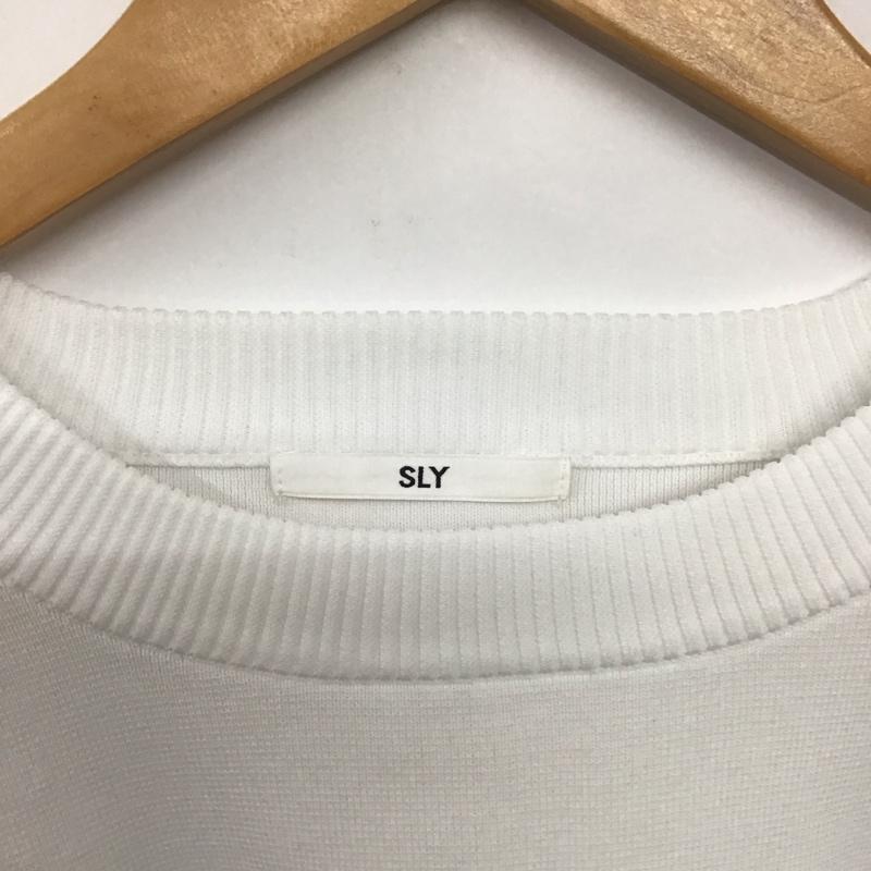 スライ SLY ニット、セーター 長袖 030eap70-5750 BOY FRIEND HG TOPS FREE 無地 白 / ホワイト /  レディース USED 古着 中古 10142734