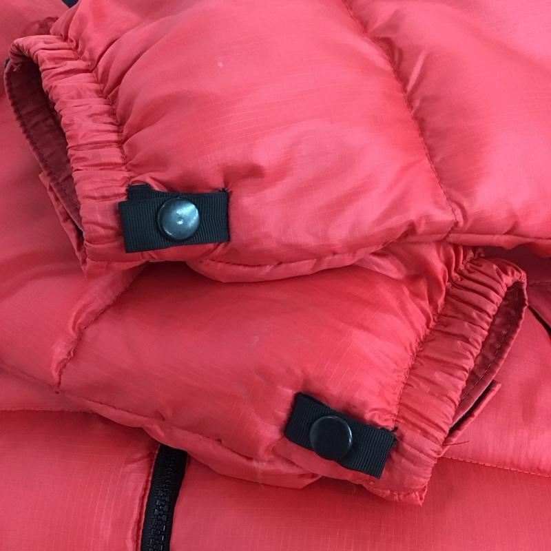 ザノースフェイス THE NORTH FACE ジャケット、上着 ジャンパー、ブルゾン ジップアップジャケット ナイロンジャケット アウター ダウンジャケット ロゴ、文字 黒 / ブラック / X 赤 / レッド /  メンズ USED 古着 中古 10129564