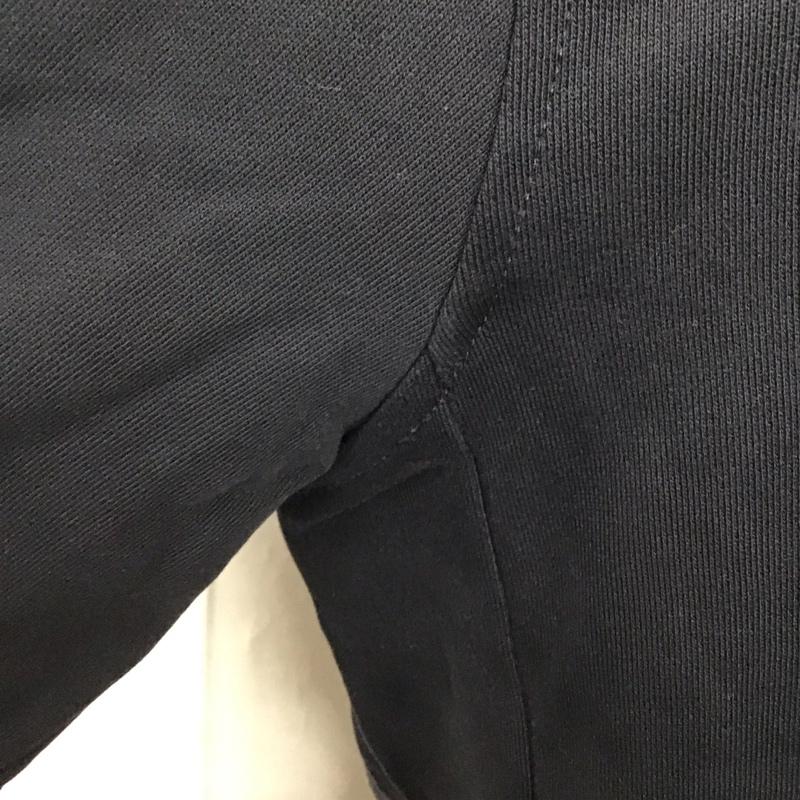 アルマーニエクスチェンジ A/X ARMANIEXCHANGE パーカー 長袖 ジップアップパーカー 長袖パーカー フード付きパーカー L ロゴ、文字 黒 / ブラック /  メンズ USED 古着 中古 10119456