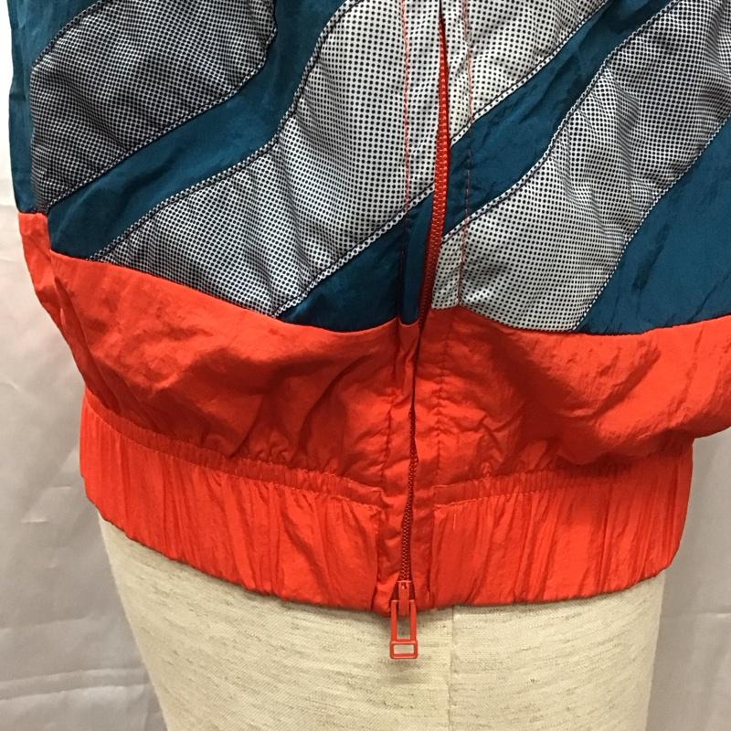 アディダス adidas ジャケット、上着 ジャケット、ブレザー ce4816 HERINOVASTRIPESWINDBREAKER ナイロンジャケット プルオーバー M ロゴ、文字 マルチカラー / マルチカラー /  メンズ USED 古着 中古 10111671