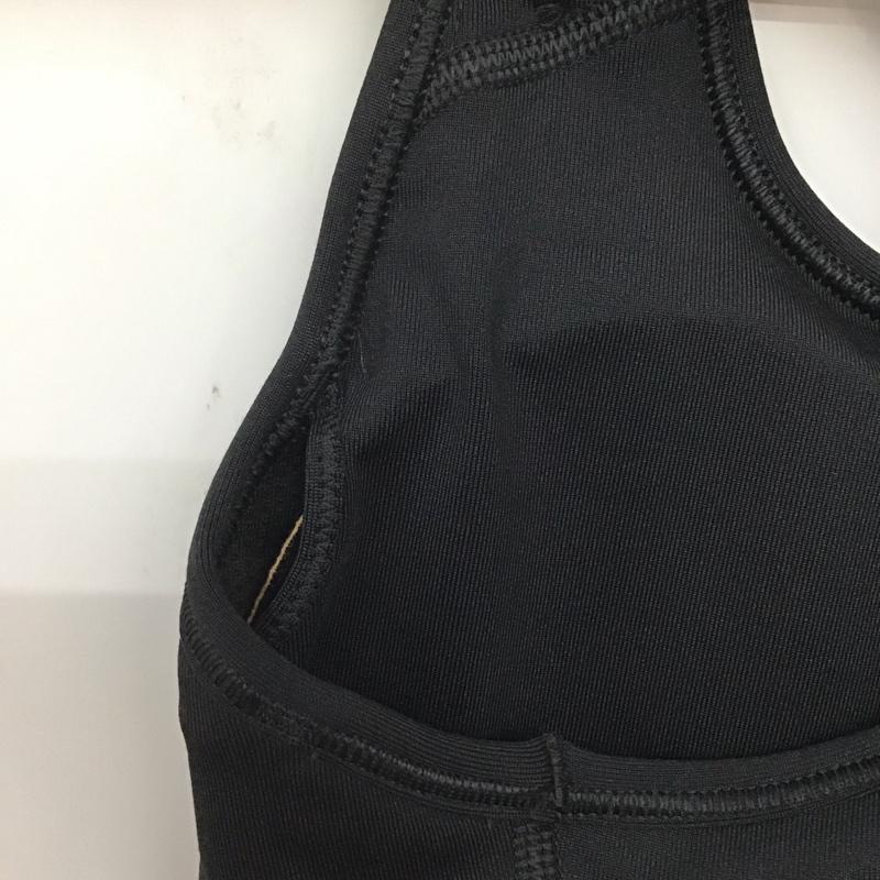 ナイキ NIKE トップス トップス 899371-010 スポーツブラ WS ナイキプロ フューチュラ クラシックブラ タグ付き S ロゴ、文字 黒 / ブラック /  レディース USED 古着 中古 10135554