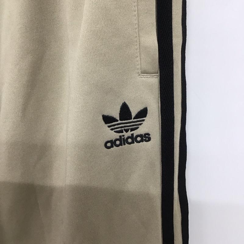 アディダス adidas パンツ ワークパンツ、ペインターパンツ ワイドパンツ カジュアルパンツ ワークパンツ スポーツウェア ロゴ、文字 ベージュ / ベージュ /  メンズ USED 古着 中古 10140128