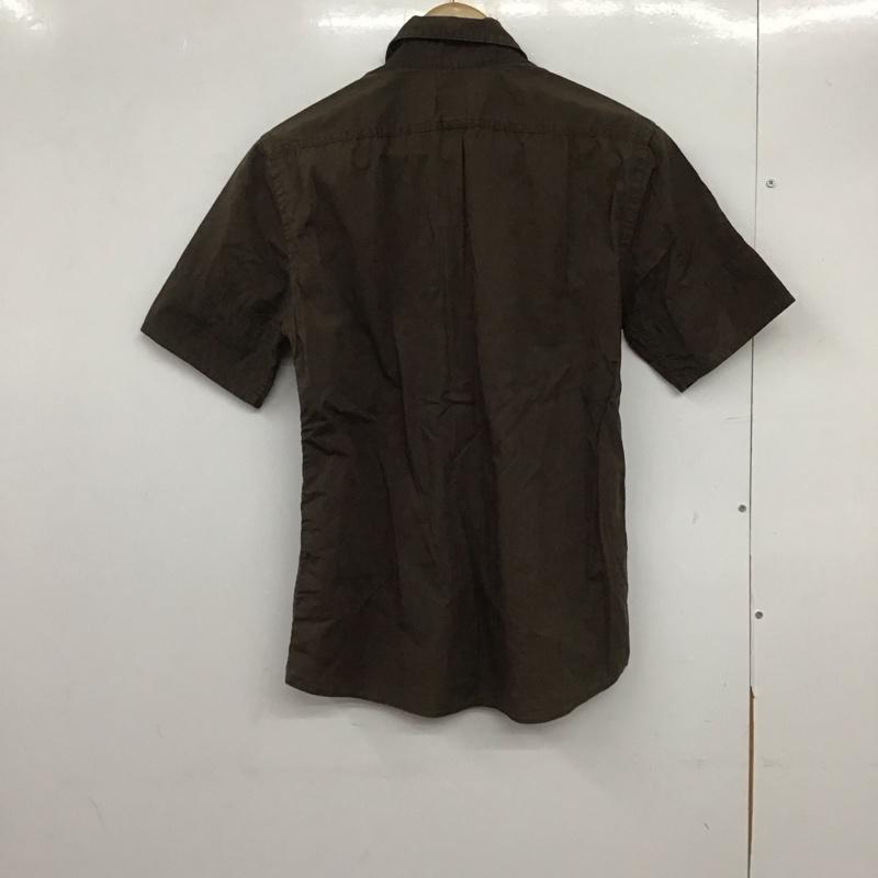 バーバリーブラックレーベル BURBERRY BLACK LABEL シャツ、ブラウス 半袖 半袖シャツ 無地シャツ ポケットシャツ 1 無地 カーキ / カーキ /  メンズ USED 古着 中古 10145889