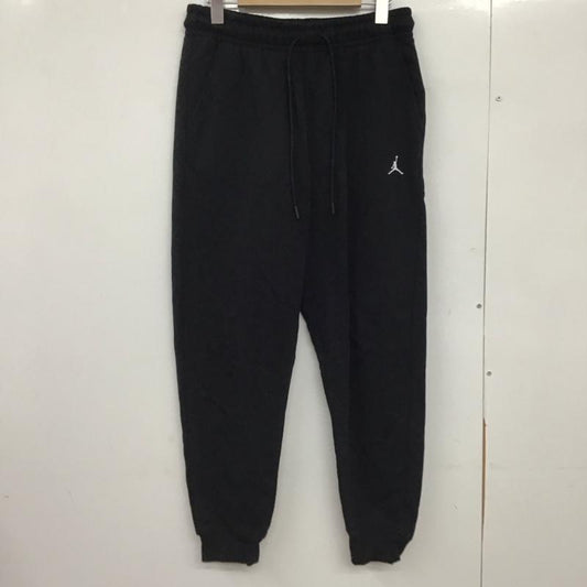 エアジョーダン AIR JORDAN パンツ ワークパンツ、ペインターパンツ dq7341-010 フリースパンツ ワイドパンツ M ロゴ、文字 黒 / ブラック /  メンズ USED 古着 中古 10147081