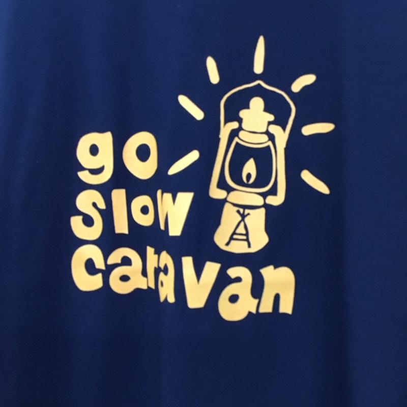 ゴースローキャラバン go slow caravan Tシャツ 半袖 4 ロゴ、文字 X プリント マルチカラー / マルチカラー /  メンズ USED 古着 中古 10130167