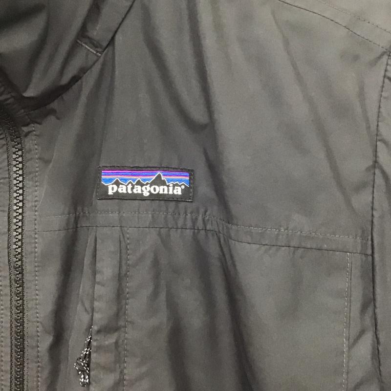 パタゴニア patagonia ジャケット、上着 ジャケット、ブレザー ジップアップジャケット ナイロンジャケット アウター M ロゴ、文字 黒 / ブラック /  メンズ USED 古着 中古 10131637