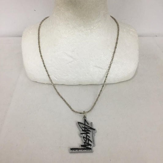 ステューシー STUSSY アクセサリー ネックレス、ペンダント ロゴ、文字 銀 / シルバー / X 黒 / ブラック /  メンズ USED 古着 中古 10146894