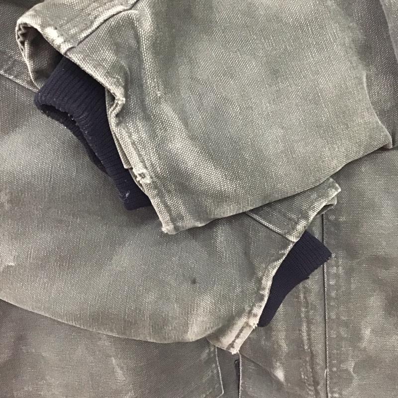 カーハート Carhartt ジャケット、上着 ジャケット、ブレザー ジップアップジャケット アウター カラージャケット XL ロゴ、文字 カーキ / カーキ /  メンズ USED 古着 中古 10133688