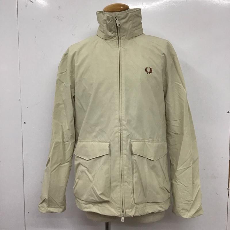 フレッドペリー FRED PERRY ジャケット、上着 ジャンパー、ブルゾン ジップアップジャケット ジャンパー ジャケット カジュアルジャケット アウター S ロゴ、文字 ベージュ / ベージュ /  メンズ USED 古着 中古 10124798