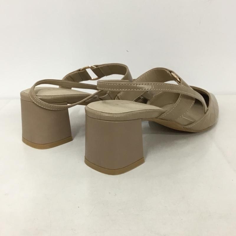 ランダ RANDA パンプス パンプス ベルトストラップパンプス ポインテッドトゥ L  ベージュ / ベージュ /  レディース USED 古着 中古 10144833