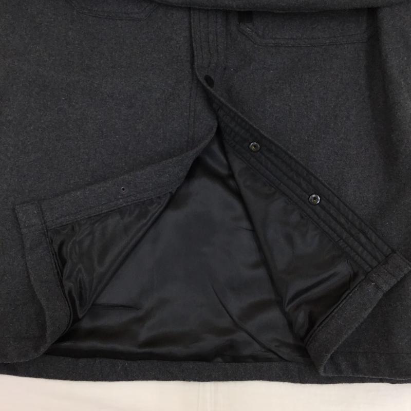 バートン BURTON ジャケット、上着 ジャケット、ブレザー S ロゴ、文字 灰 / グレー /  メンズ USED 古着 中古 10141534