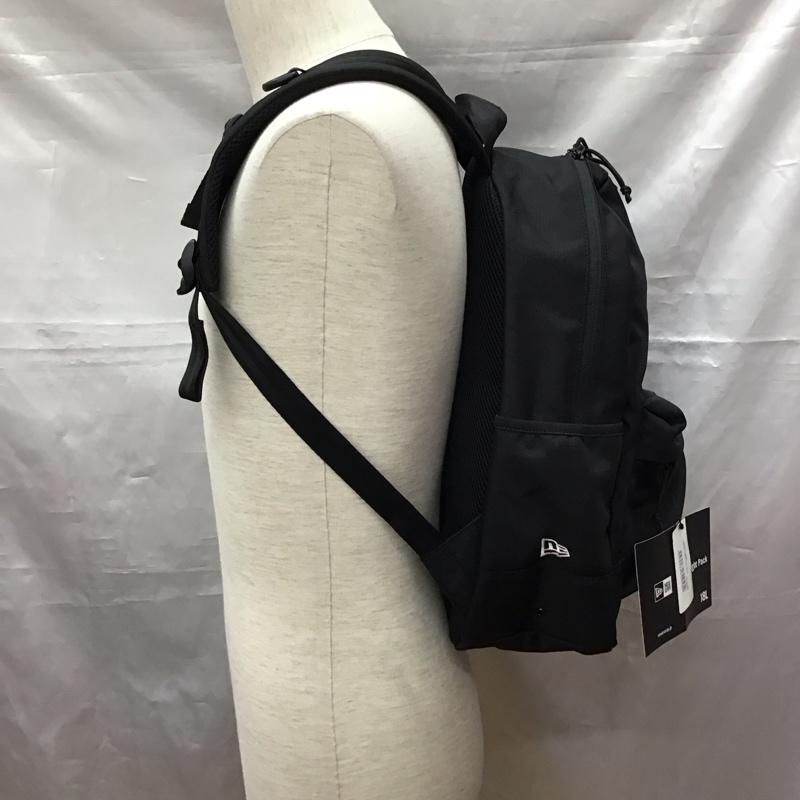 ニューエラ NEW ERA リュックサック、デイパック リュックサック、デイバッグ 13061306 Youth Light Pack 18L タグ付き ロゴ、文字 黒 / ブラック /  メンズ USED 古着 中古 10116972