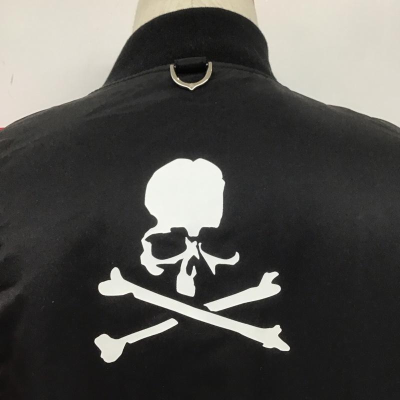 アルファインダストリー Alpha Industries ジャケット、上着 ジャンパー、ブルゾン ALPHA INDUSTRIES×C2H4×mastermind コラボ MA-1ジャケット ジップアップジャケット リバーシブル M ロゴ、文字 黒 / ブラック / X 赤 / レッド /  メンズ USED 古着 中古 10107503