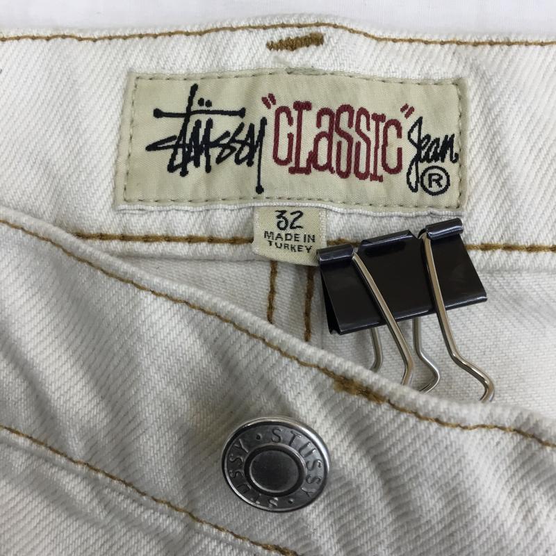 ステューシー STUSSY パンツ デニム、ジーンズ 32インチ ワンポイント オフホワイト / オフホワイト /  メンズ USED 古着 中古 10142317